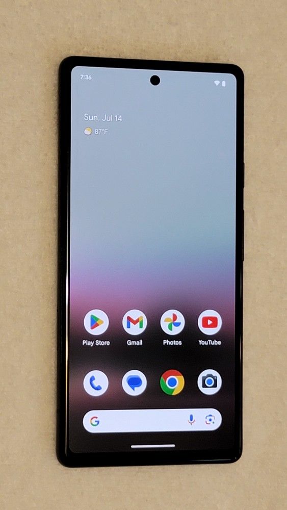 GOOGLE PIXEL 6A 5G 128 GIGABYTES IN WHITE COLOR. PHONE IS UNLOCKED FOR ANY COMPANY CARRIER