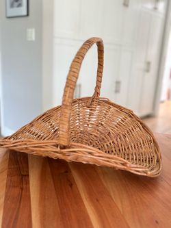 Vintage Wicker Gathering Basket - Flower Basket