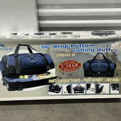 Brand New Pacific Gear 30" Drop Bottom Duffle Roller Bag