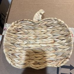 Pumpkin Wicker Tray