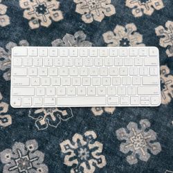 Original Apple Keyboard