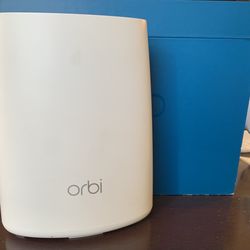 Orbi Netgear RBK44 Mesh WiFi Router