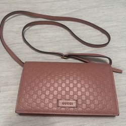 Gucci Pink Microguccissima Leather Wallet 