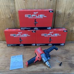 Milwaukee Mud Mixed w/180° Handle Model 2810-20 (Tool Only)