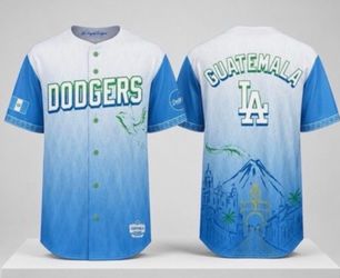 LA Dodgers Guatemalan Heritage Night 2026 Guatemalan SGA Jersey Size X LARGE