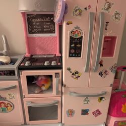 Disney Kitchen Set 