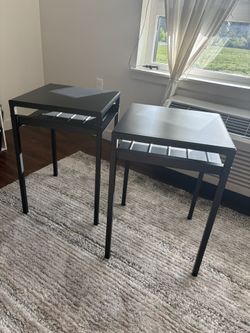 Set Of 2 Black Side Tables