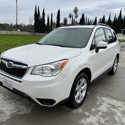 2016 Subaru Forester 2.5i