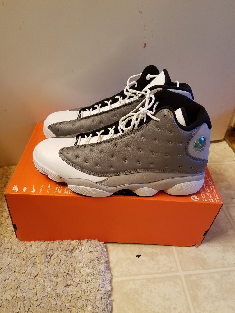 Air Jordan 13 Retro gray white size 12 men