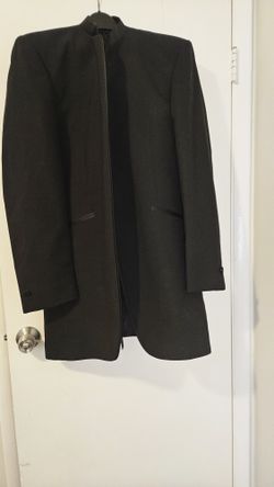 Jean YVES TUXEDO SUIT W NEHRU BAND COLLAR  42"