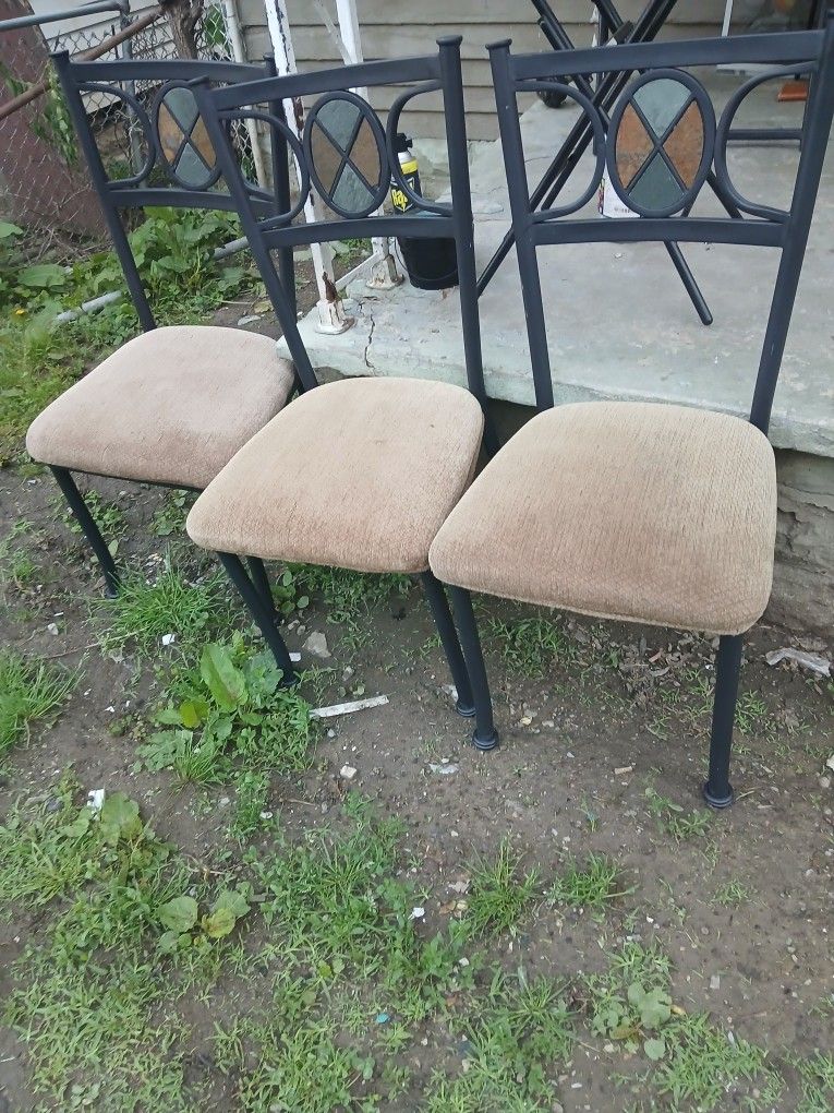 Dining Table Center Pice Table Side Pice Table And Dining Chair