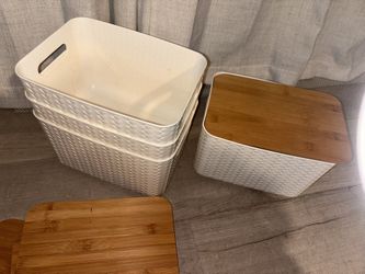 Storage Baskets with Bamboo Lids – Set