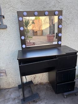 Free vanity.