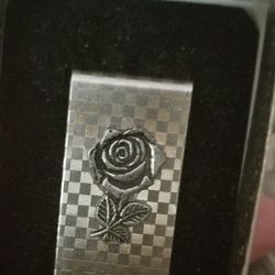 NEW SILVER MONEY CLIP