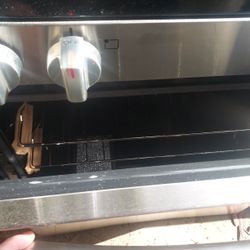 All Frigidaire,black And Silver,oven W/ Built In Air Fryer Microwave,and Dishwasher