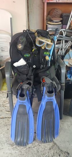 Scuba Diving Gear