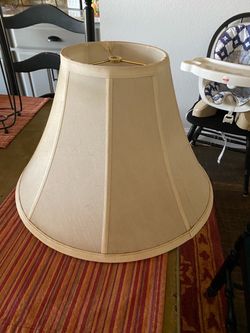 Lamp shade
