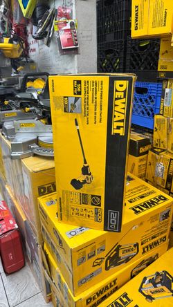 DEWALT DCPW550B 20V 550 PSI Power Cleaner