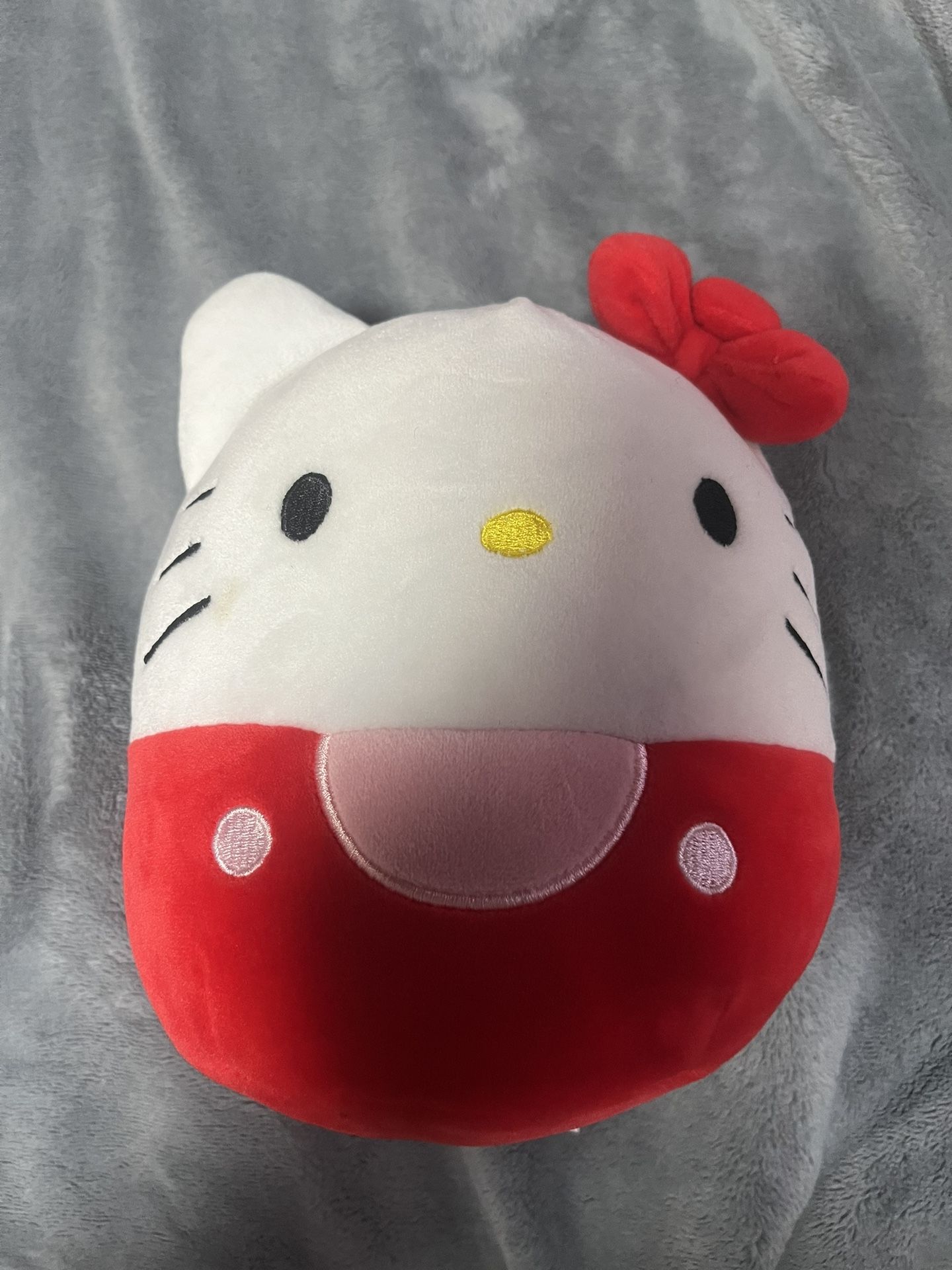 Hello Kitty Plushie 