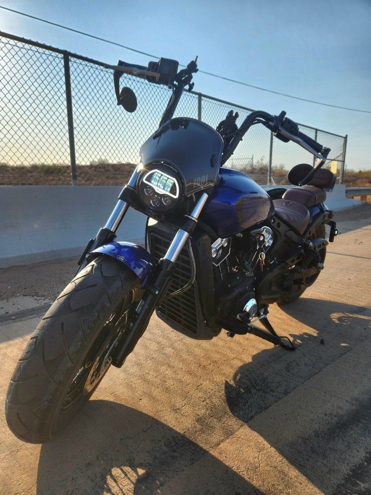 Indian Scout Bobber Twenty
