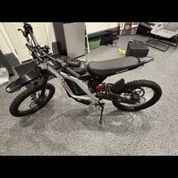 Electric Off-Road Bike – Excellent Condition