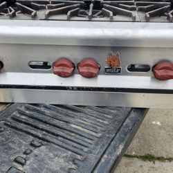 Wolf Cooktop 6 Burner