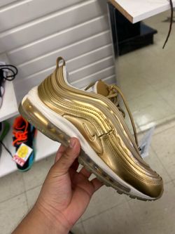 NIKE - SZ 8