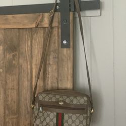 Authentic Gucci Purse 