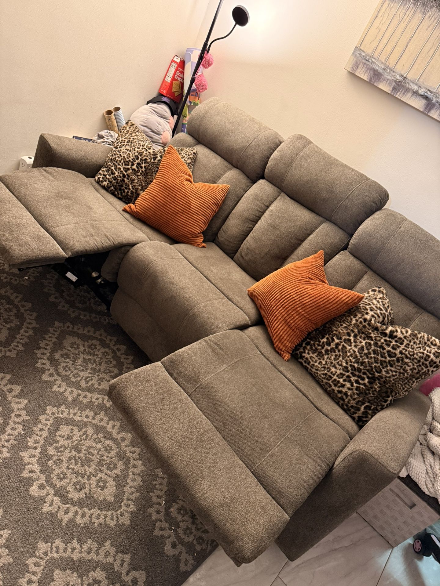 Reclining Sofa