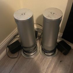 2 set Sony mini surround sound (speakers)