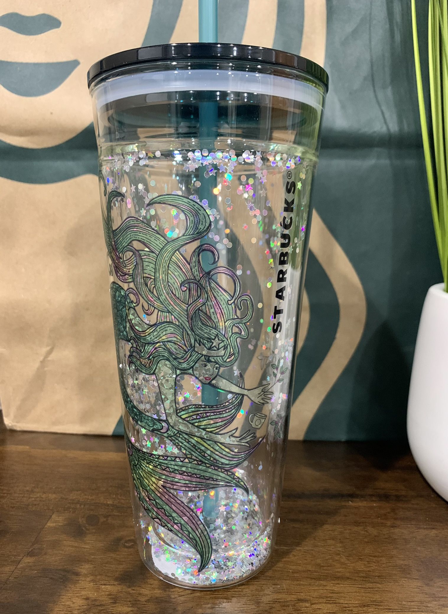 Starbucks Limited Edition GLITTER Goddess Siren Glass Double-Wall Mermaid Tumbler - 20 oz /591 ml