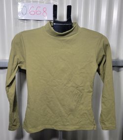 Snowflake Mock Neck Long Sleeve Top, size S (0668)