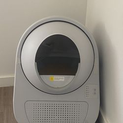 CatLink self cleaning Litter Box
