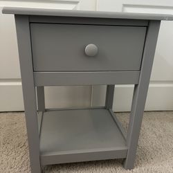 Pottery Barn Kendall night stand