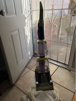 BISELL VACCUM