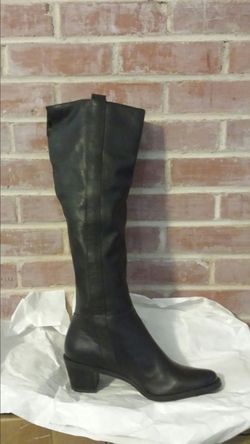 Black leather Matisse boots