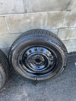 Llantas 215 / 60 R16