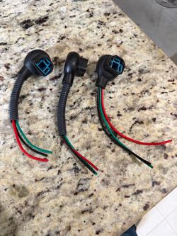 Car light bulbs piggy back harness