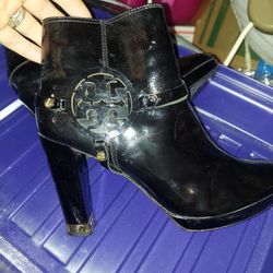 Tory Burch  Sìźe 11 boots