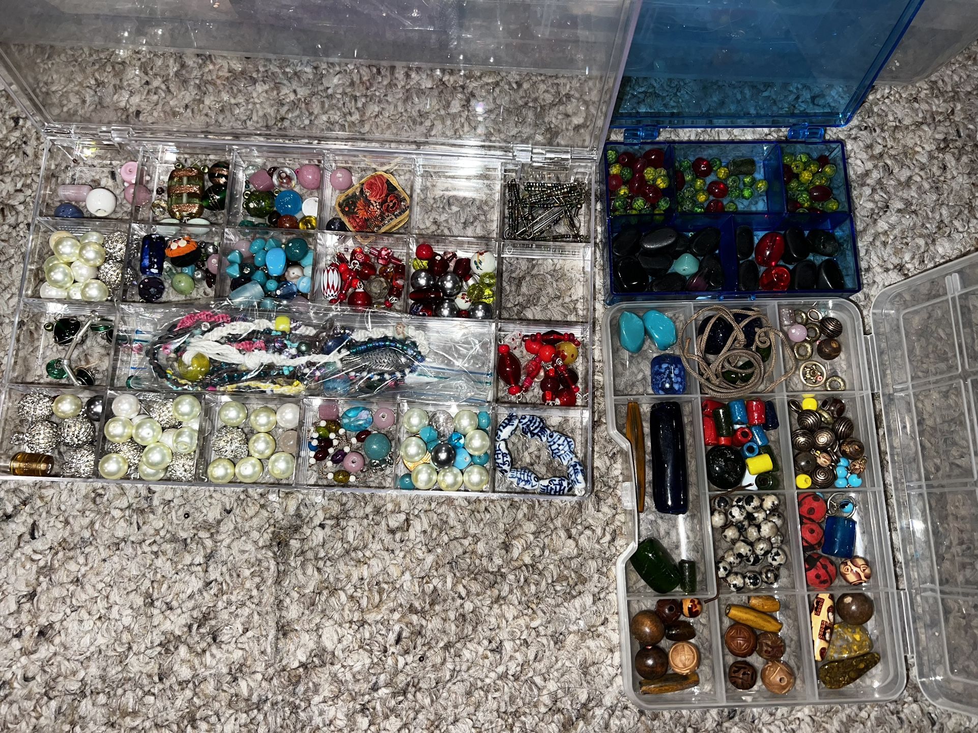 Lot of various jewelry making beads glass plastic metal beads see pics