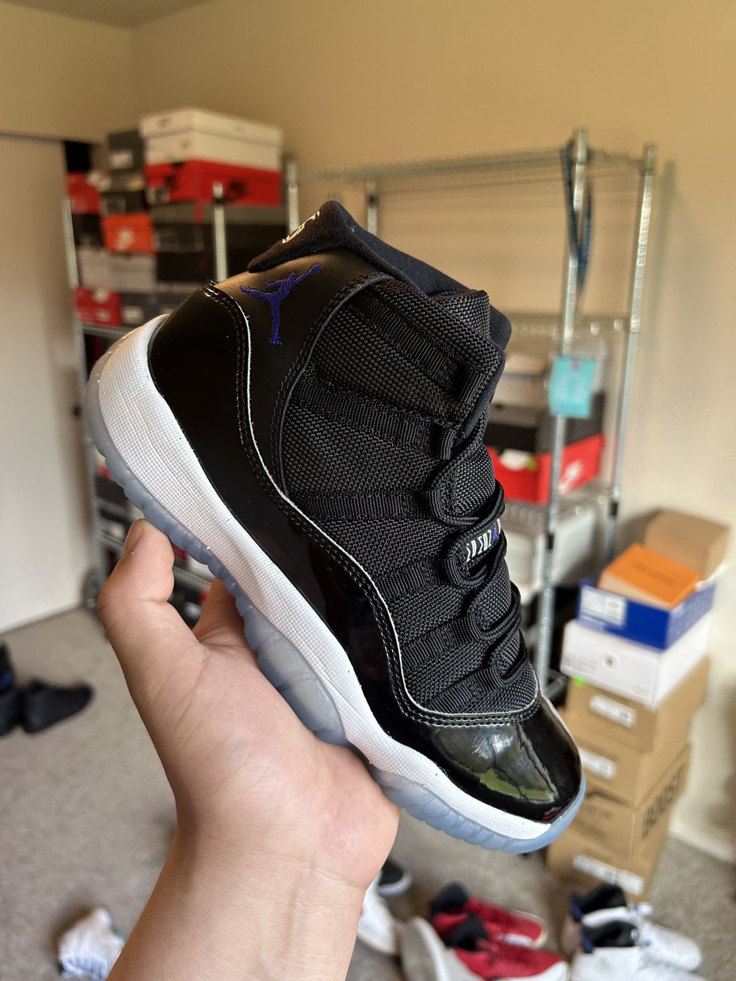 Jordan 11 OG space Jam Size 5y/6.5W