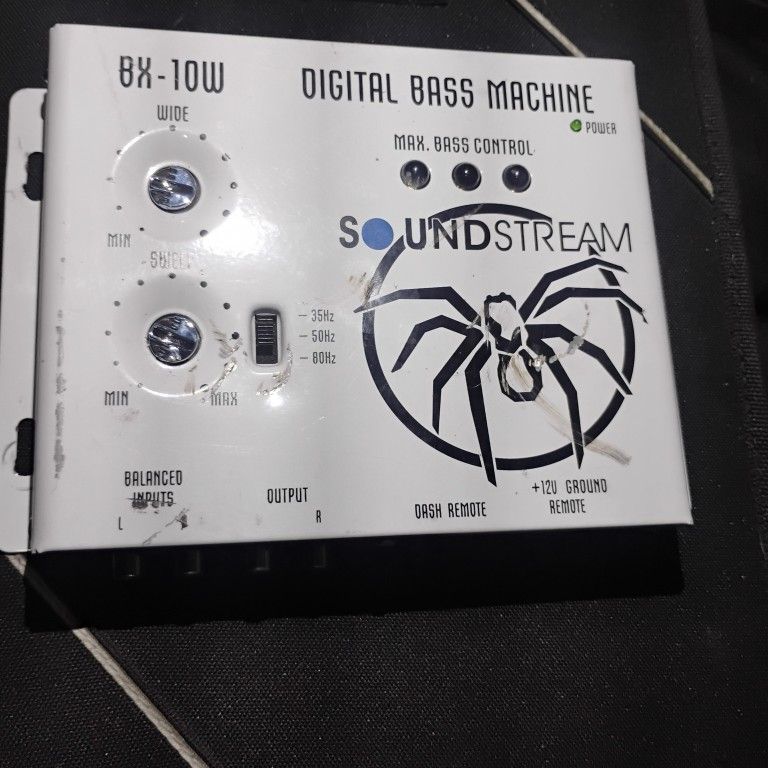 Soundstream Epicenter 