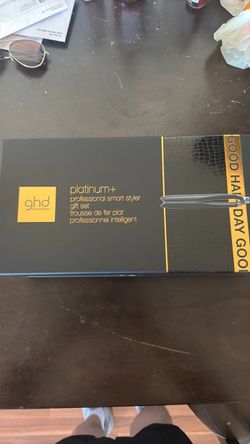 GHD Platinum+ Straightener Set