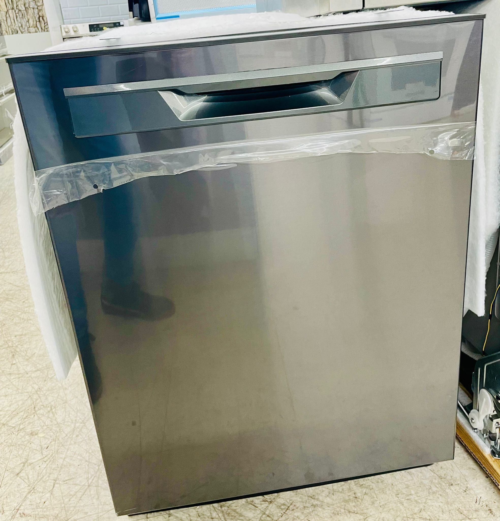 🔥🔥24” Frigidaire Dishwasher