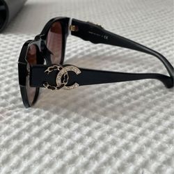 Chanel Sunglasses New 