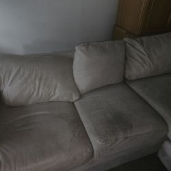 GREAT CONDITION 2PIECE SECTIONAL AND CHAIR AND OTTOMAN 