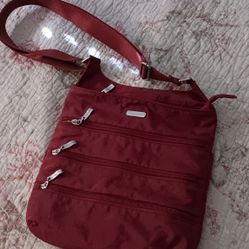 Nice Shoulder Bag 5 Compartments Outside  Plus In Side ..12×11"