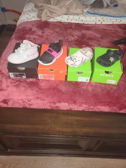 Girl shoes   **"PRICE IS FIRM***