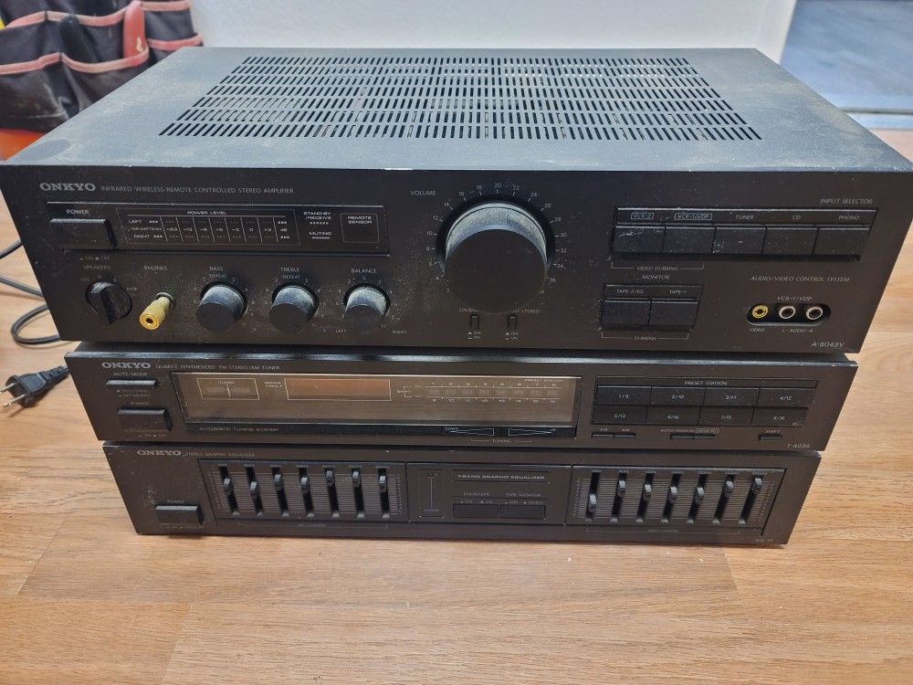 Vintage 80s Onkyo Surround Sound Set. $75 Pickup In Oakdale