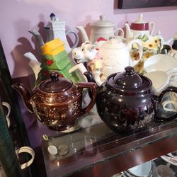 Tea Pots Each 10
